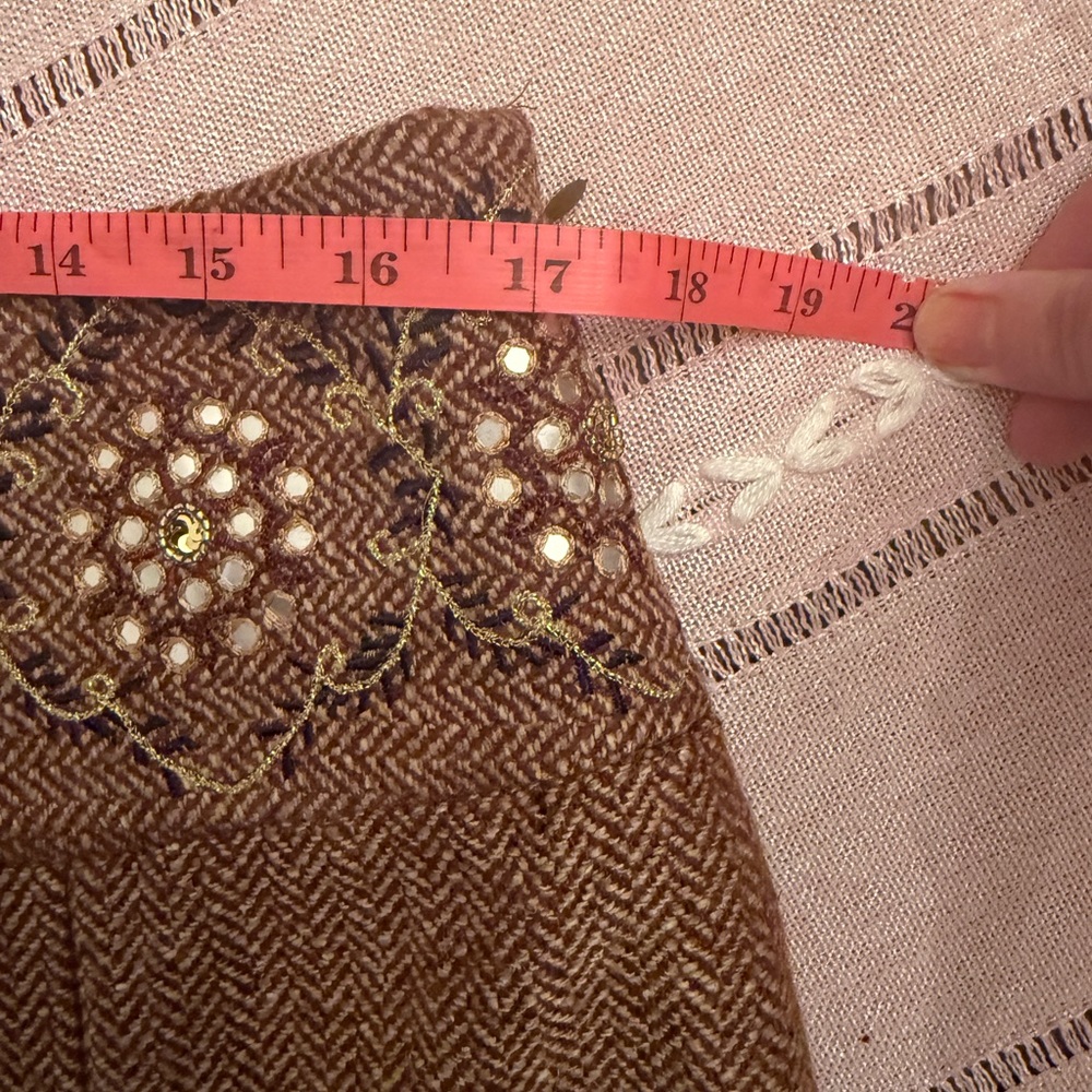 Ann Taylor LOFT Embroidered Tweed A-Line Skirt | Size 12 | Academia 🍂 - Picture 9 of 10